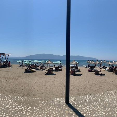 Lungomare Beach Apartments Vlorë Exteriör bild