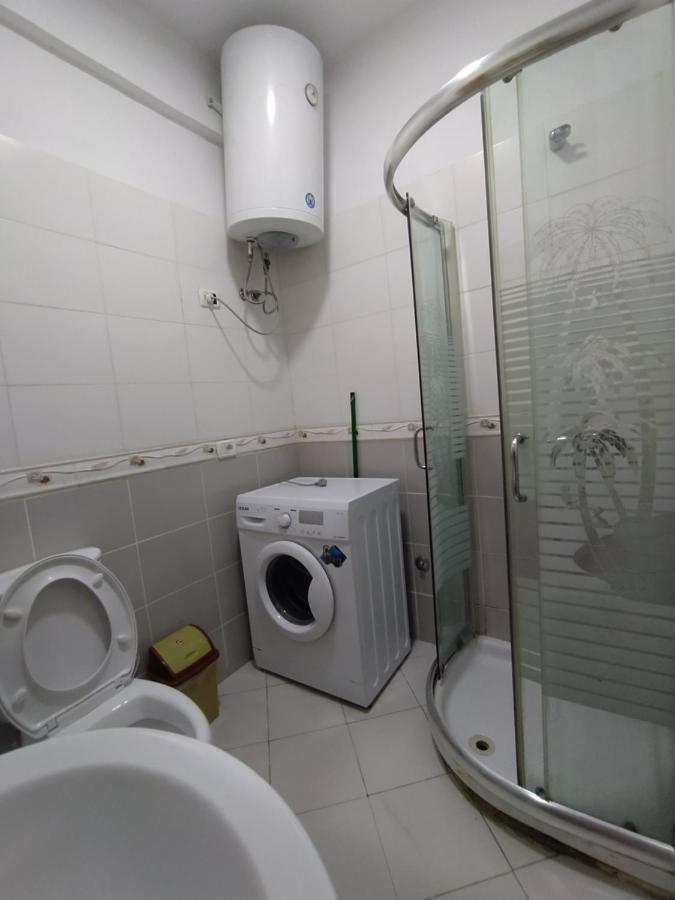 Lungomare Beach Apartments Vlorë Exteriör bild